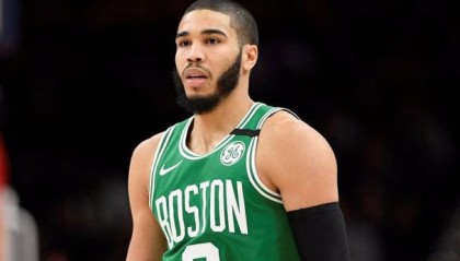  塔图姆末节连得十分，绿军加时险胜篮网保住前三甲