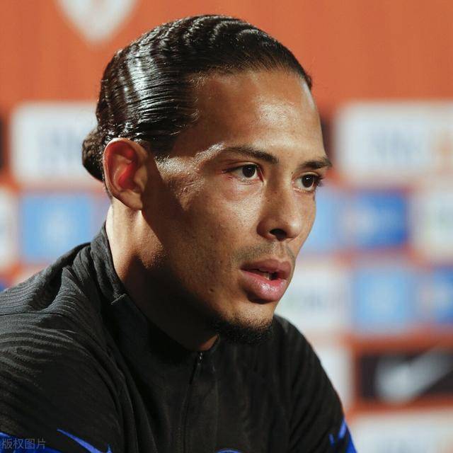  利物浦铁卫重伤恐赛季报销  