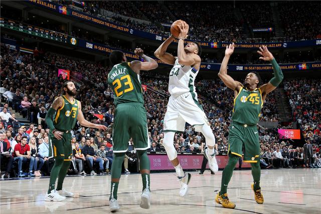  雷霆亚历山大 绝杀爵士锁定季后赛席位  